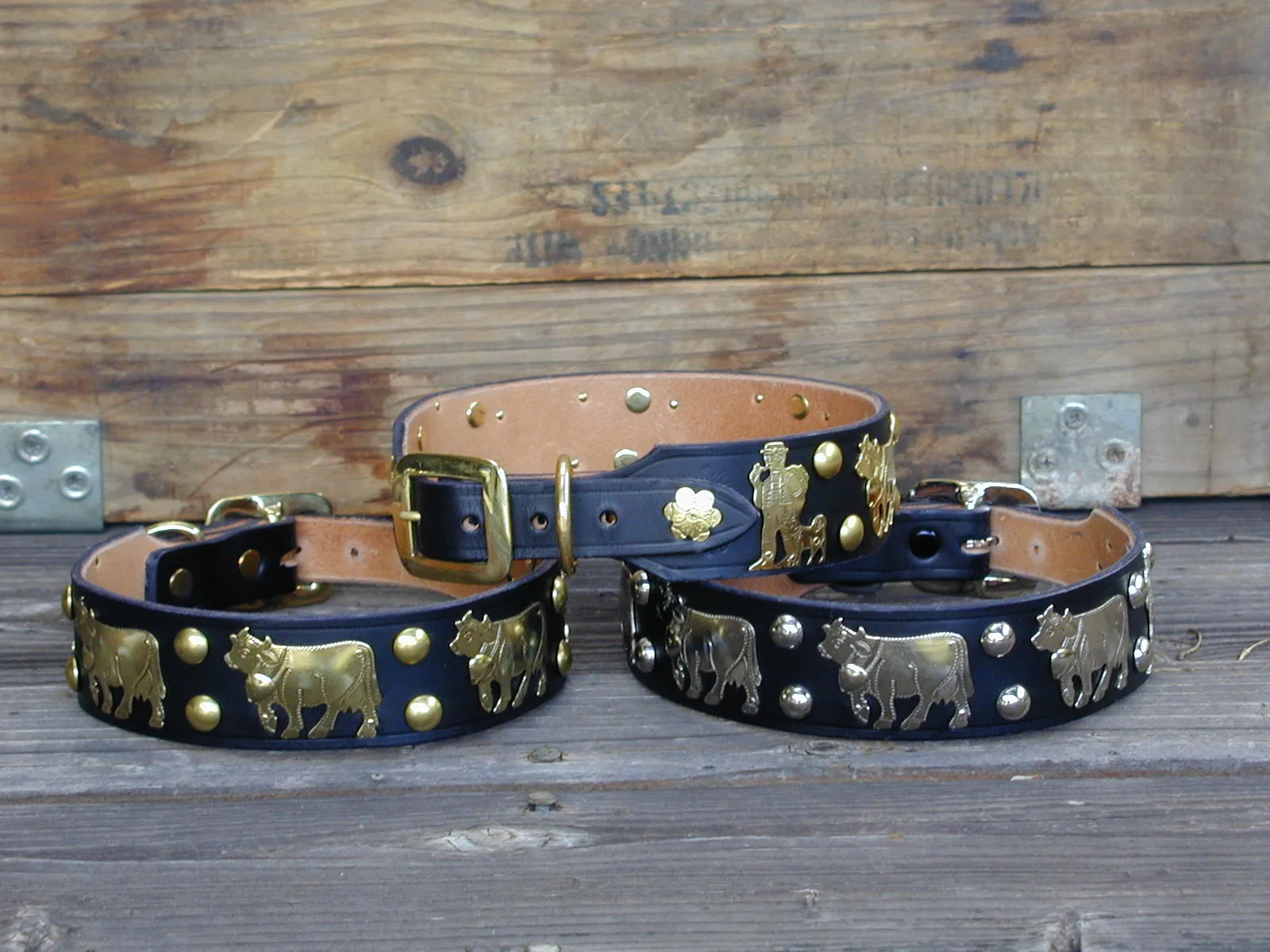 1 3/4" Large Traditional Swiss Dog Collar