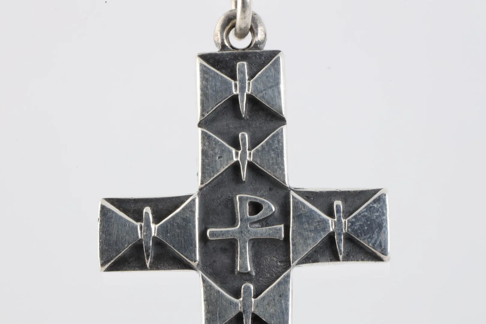 20" James Avery 925 Silver Cross Pendant Necklace (17.08g.)