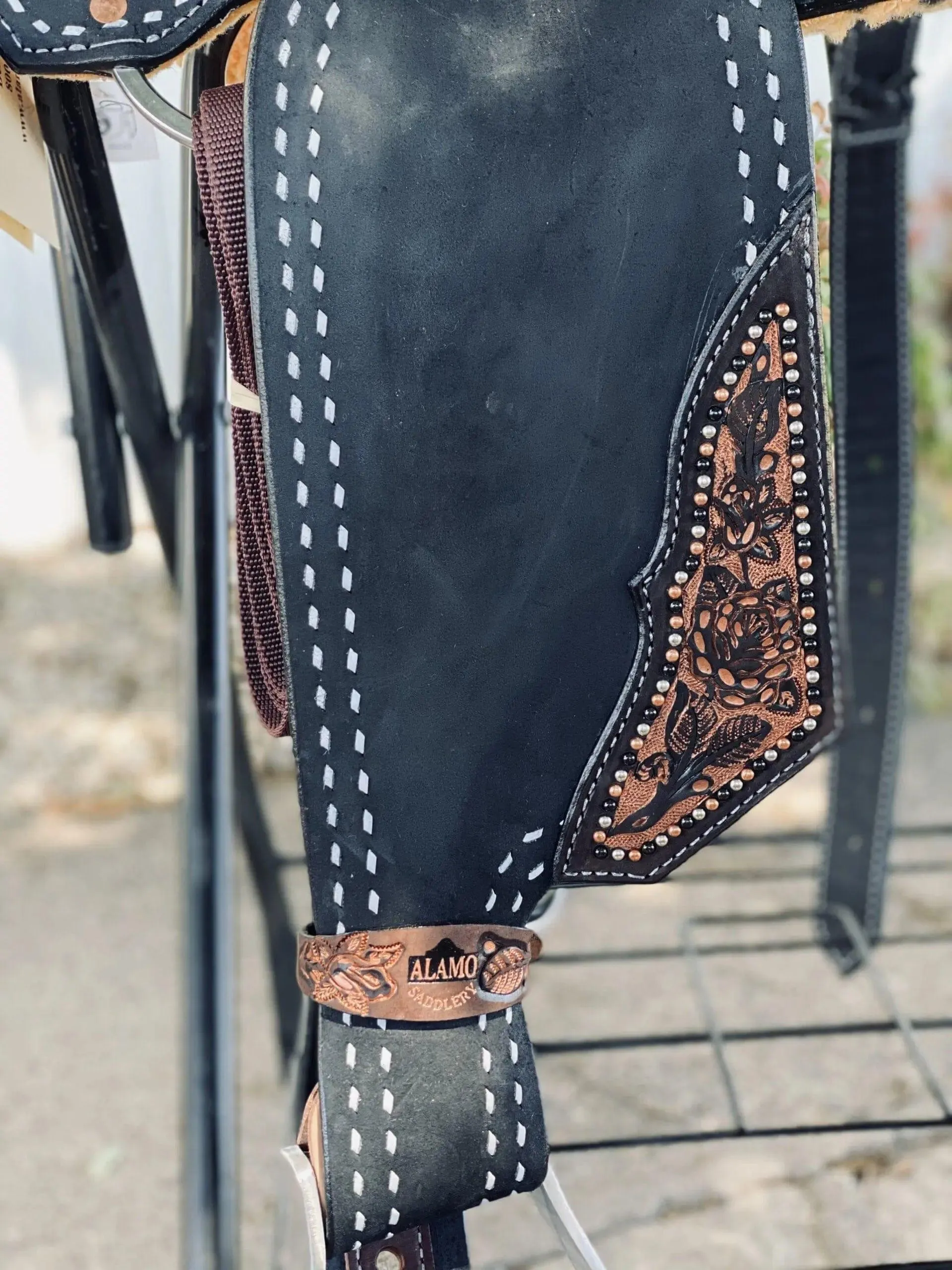 Alamo Saddlery 15 Black Beauty Barrel