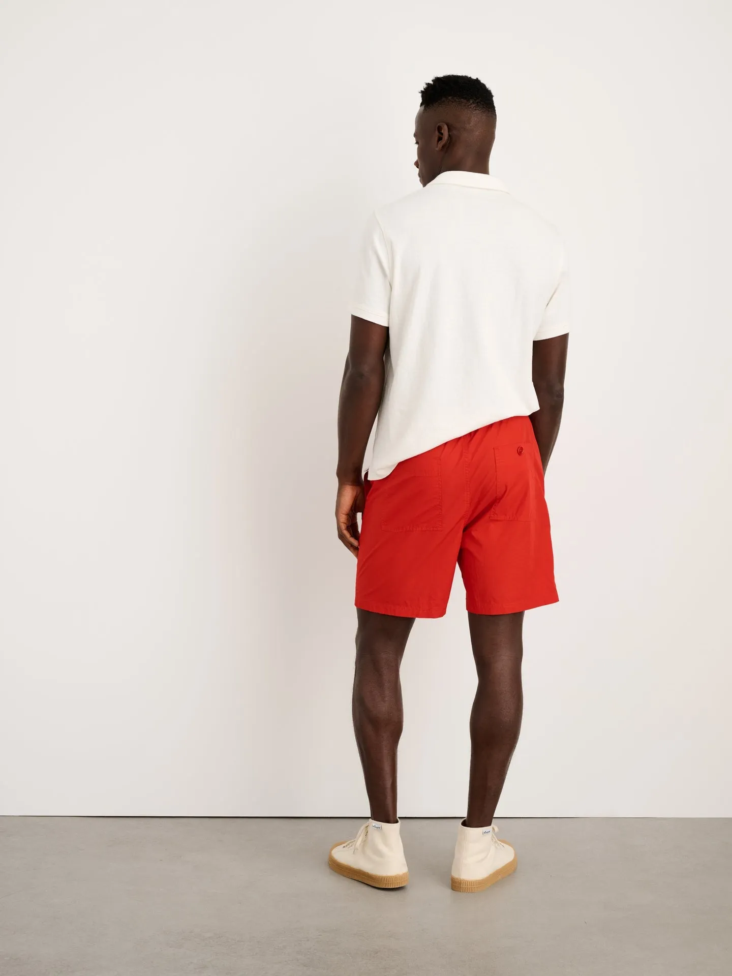 Alex Mill - Saturday Shorts in Japanese Poplin - Red/Navy