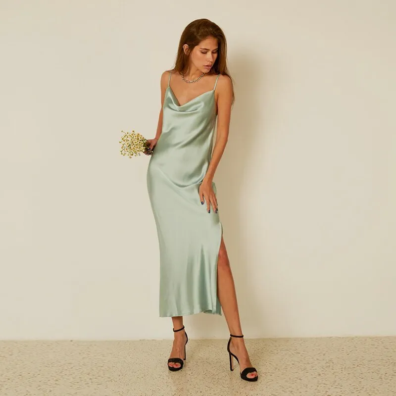 BerriesJam - 2024 V-Neck Backless Sleeveless Satin Long Dress