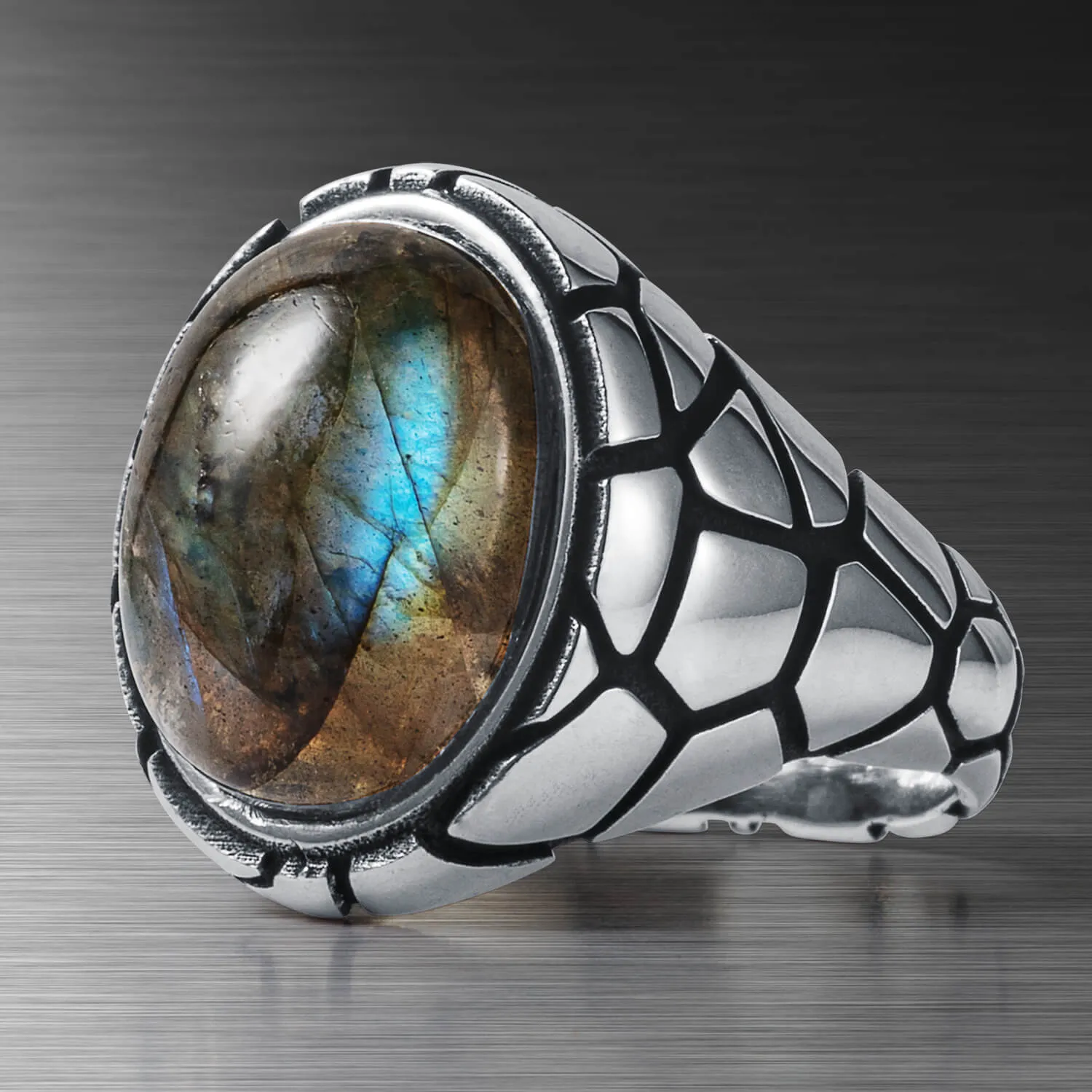 Cobra Labradorite Men's Ring