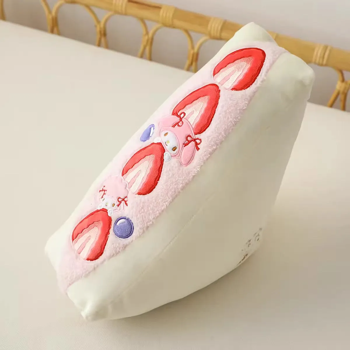 Cute Cartoon Hold Pillow PN6211