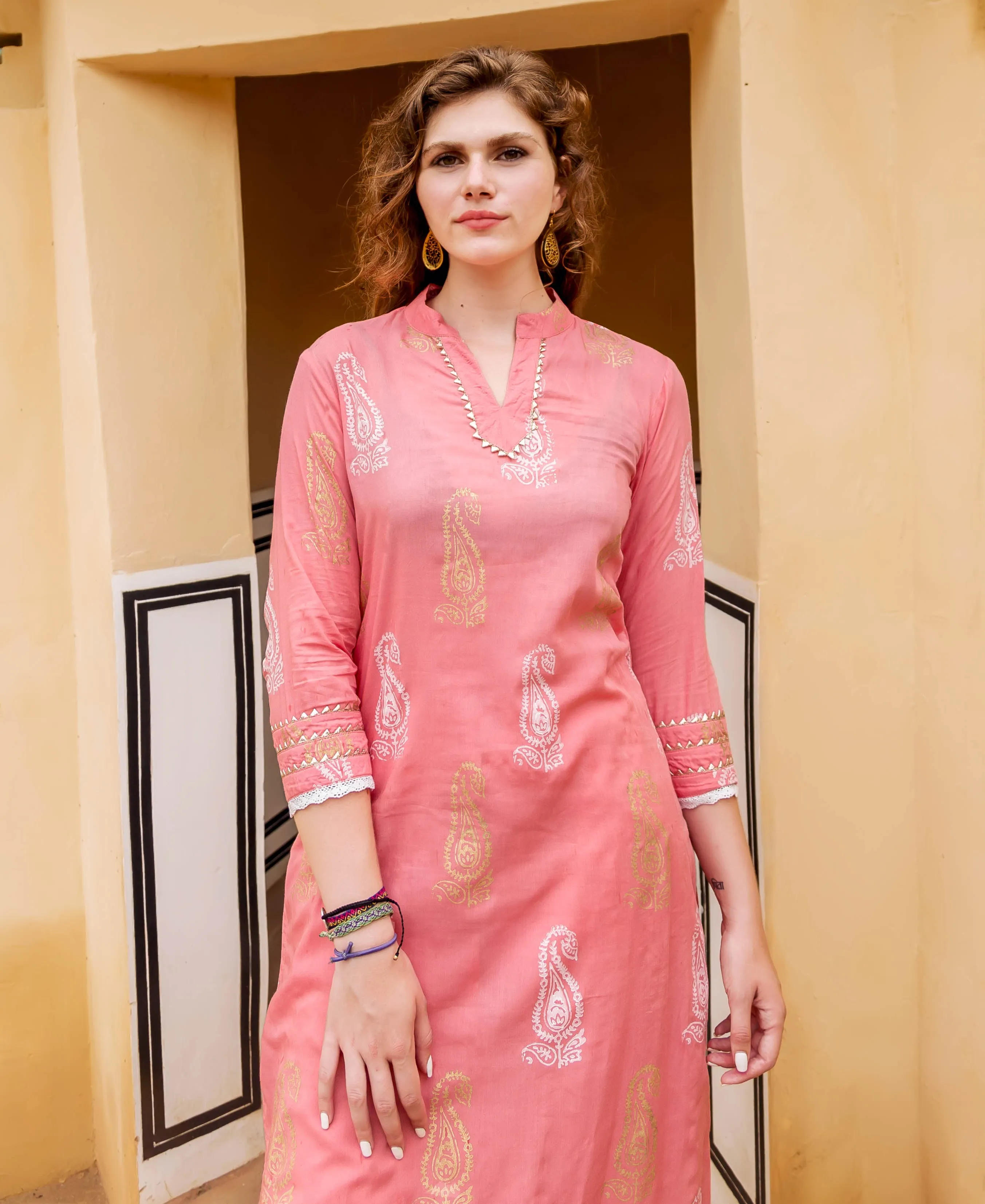 Gayathri Straight Block Printed Kurta