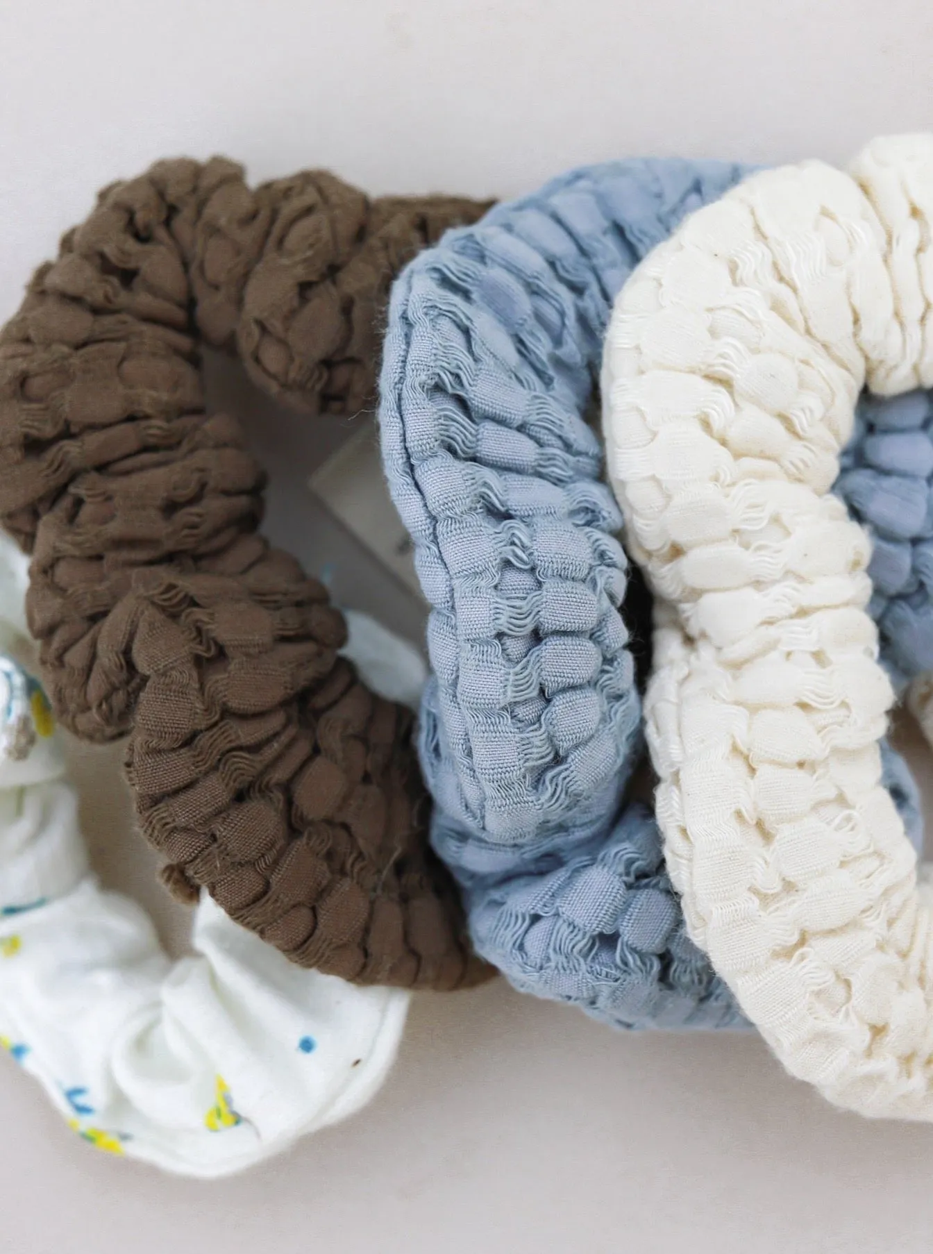 KIDS SCRUNCHIES | COLOURS