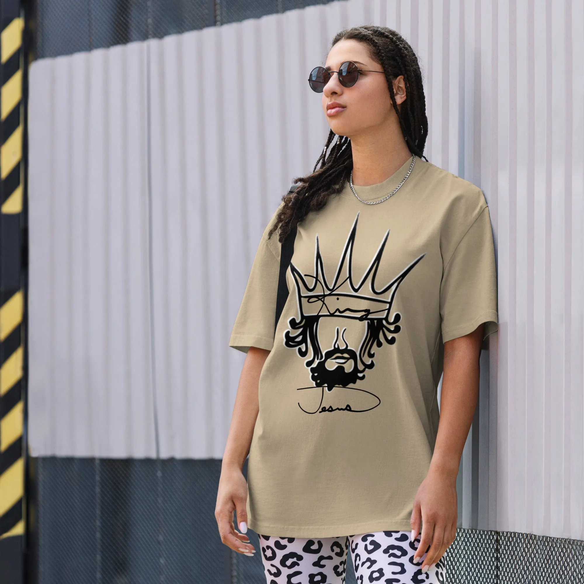 King Jesus Oversized faded t-shirt (Multiple Colors)