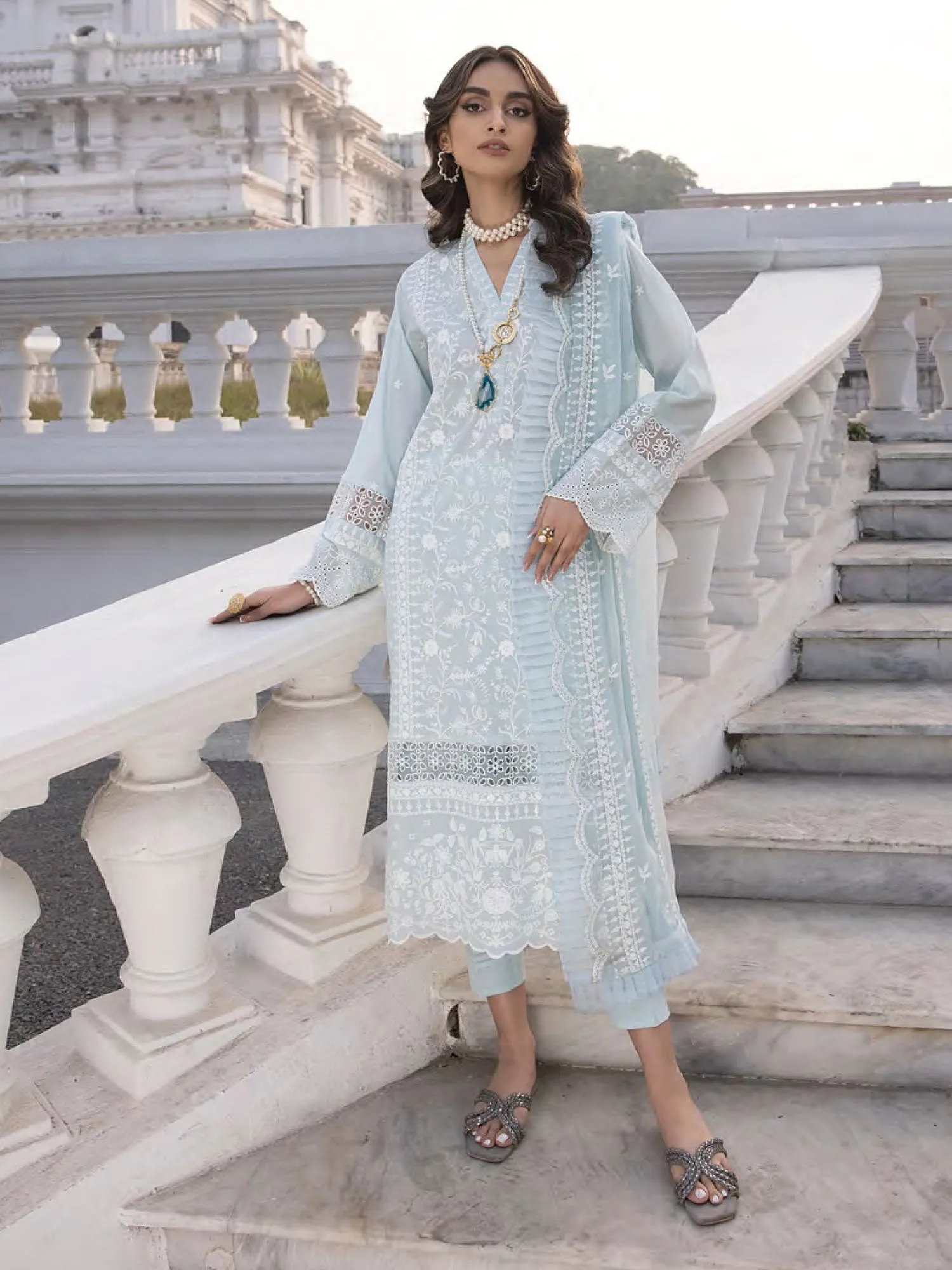 Lakhany Sky Blue Unstitched Embroidered Lawn 3-Piece Suit (LG-IZ-0051)