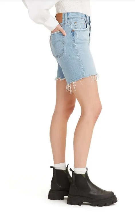 Levi's 501 Mid Thigh Short in Samba Tango