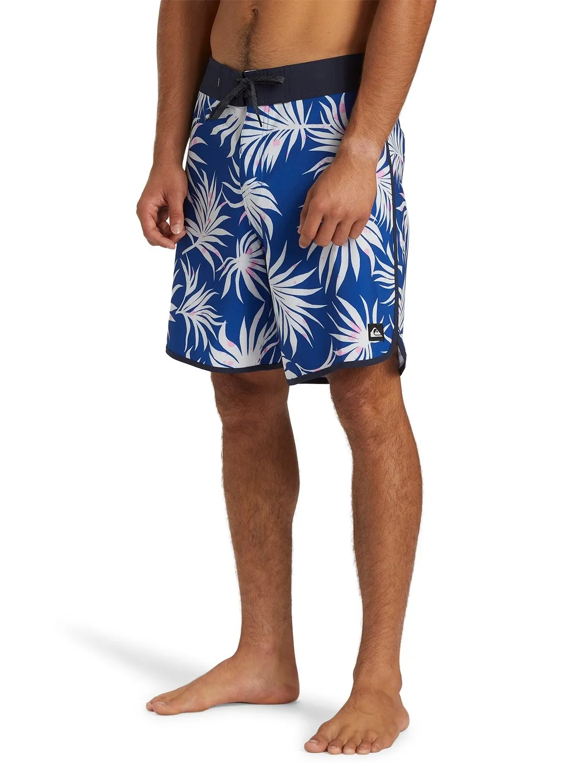 Quiksilver Mens Surfsilk Scallop 18 Boarshorts