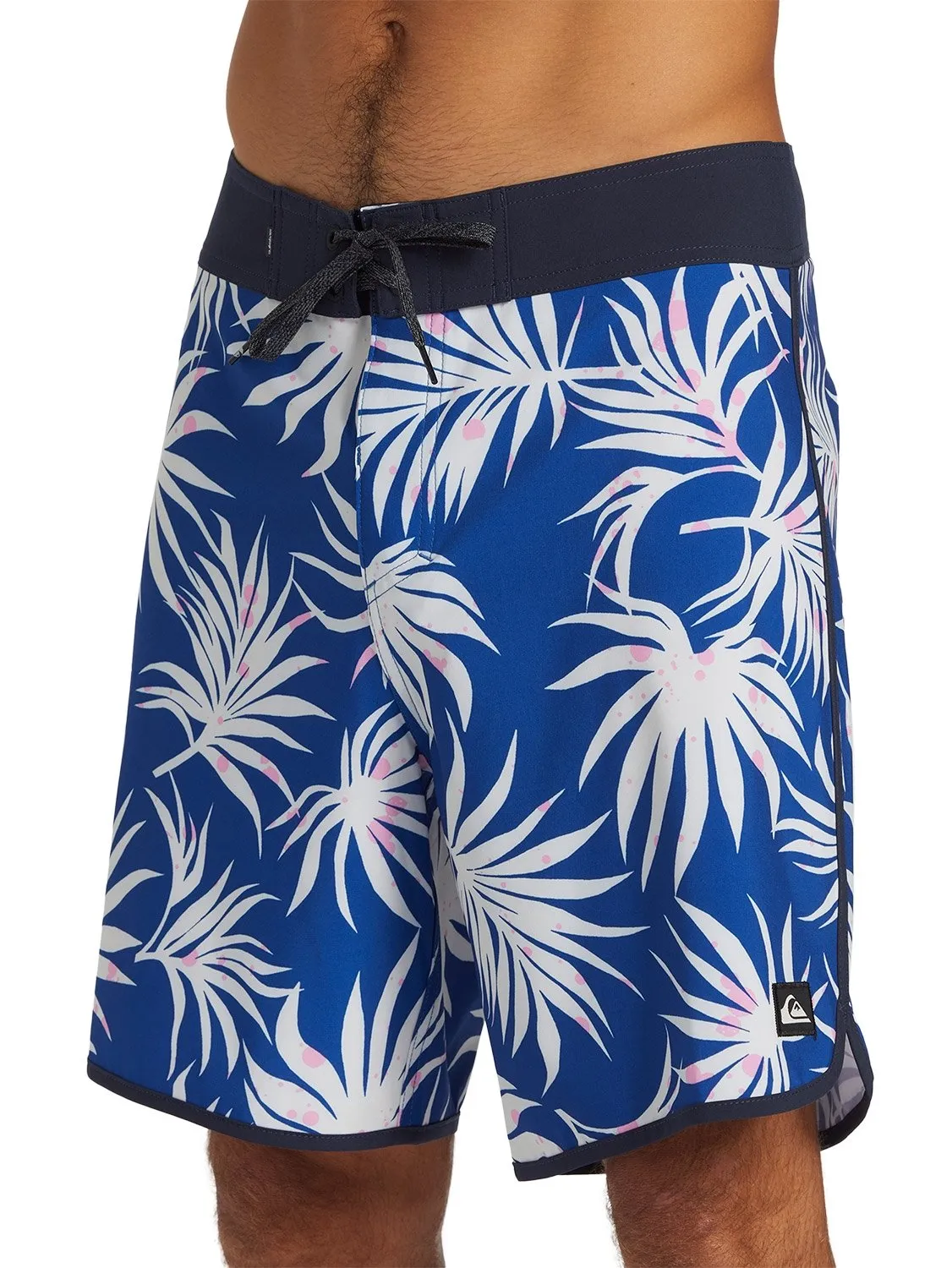 Quiksilver Mens Surfsilk Scallop 18 Boarshorts