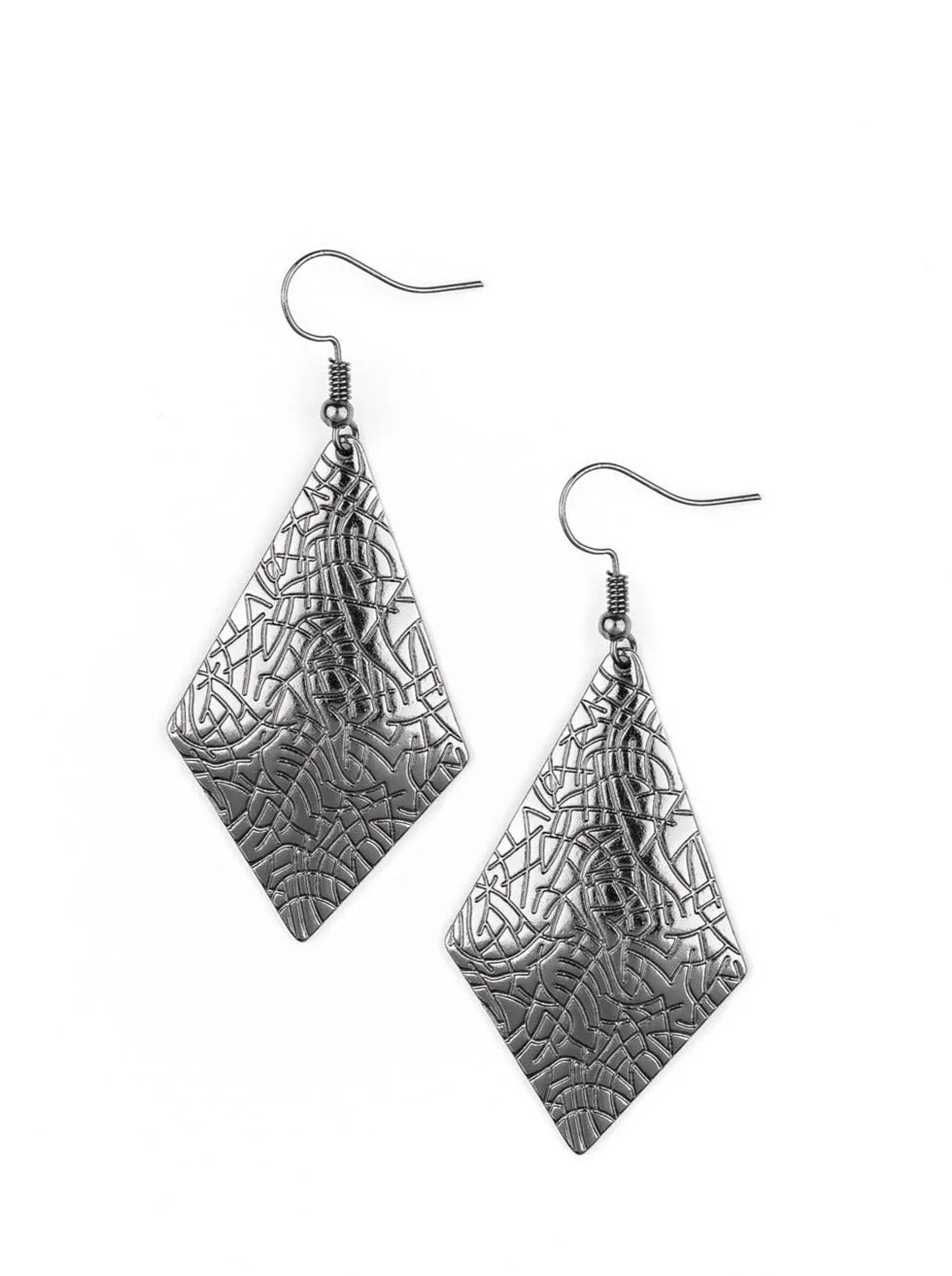 Texture Retreat Black Earrings